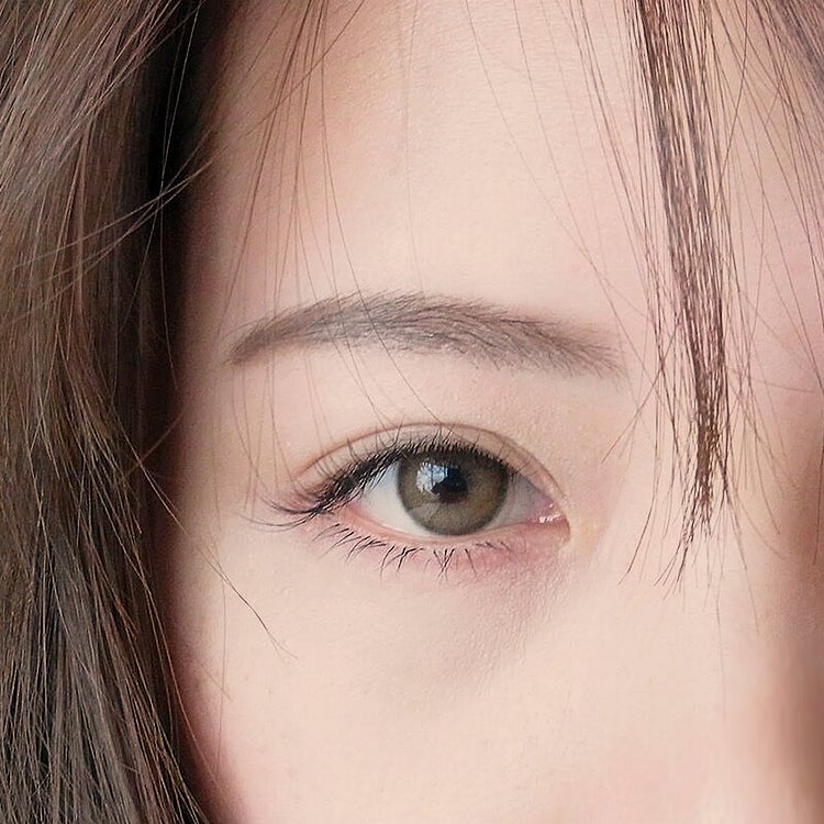 BLUE EYES 学芸大学店【アイブロウ/眉毛/まつげパーマ/マツエク専門店】の【新規】フラットorセーブル120本＋美眉スタイリング★同日施術で時短の写真