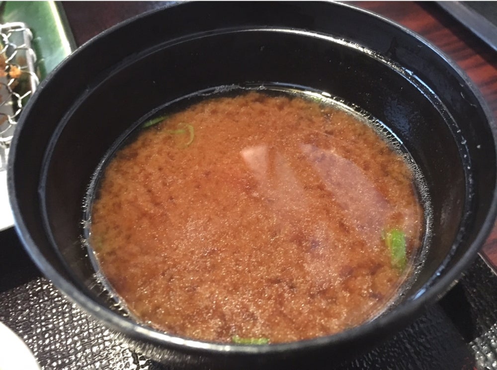 とんかつの和くらの料理の写真 - お味噌汁