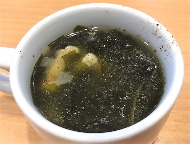 ガスト安城住吉店の料理の写真 - 油揚げとわかめのスープ