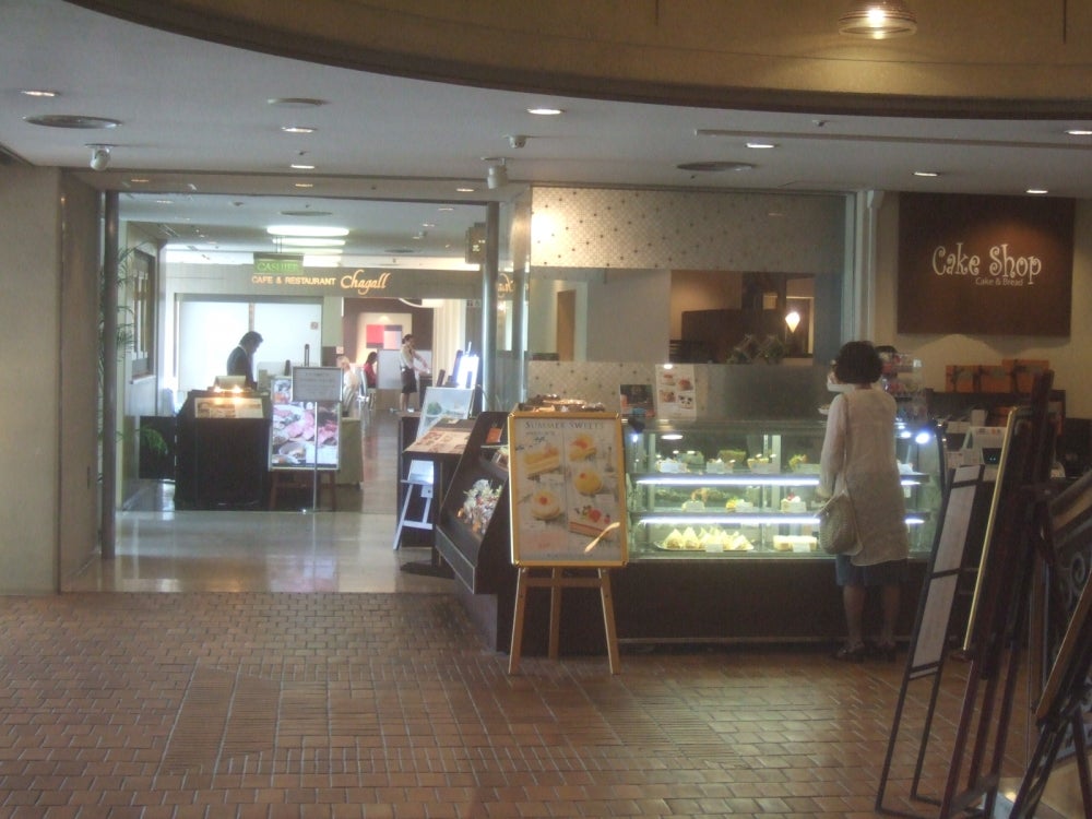 千里阪急ホテルの店内の様子の写真