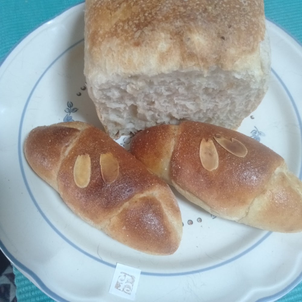 雑穀パンの店ひねの商品の写真