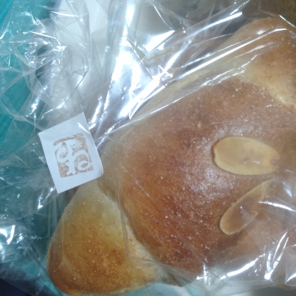 雑穀パンの店ひねの商品の写真