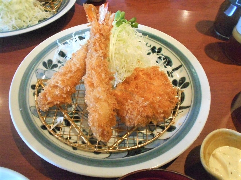とんかつ浜勝 熊本浜線バイパス店の料理の写真 - エビフライとチキンかつ