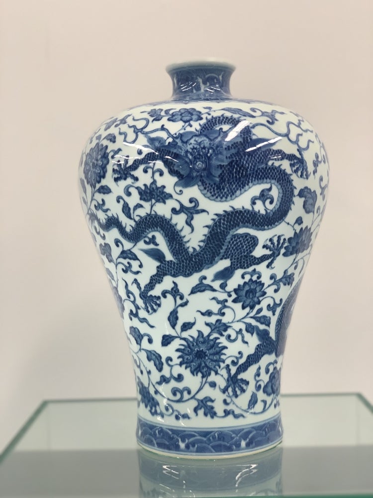 名古屋東洋官窯陶磁美術館の雰囲気の写真 - 清時代の美術品
